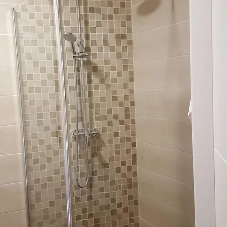 Apartment Duplex *